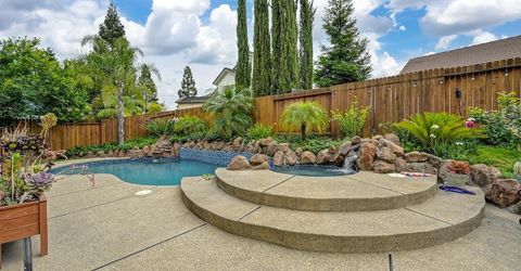 549 Fifteen Mile Dr, Roseville, CA 95678 Photo