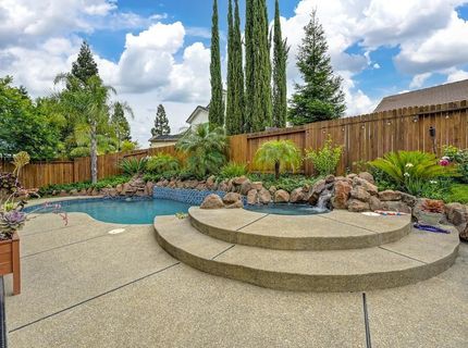 549 Fifteen Mile Dr, Roseville, CA 95678 Photo