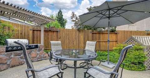 549 Fifteen Mile Dr, Roseville, CA 95678 Photo