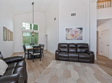 549 Fifteen Mile Dr, Roseville, CA 95678 Photo
