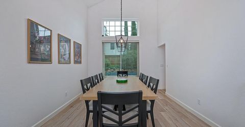 549 Fifteen Mile Dr, Roseville, CA 95678 Photo