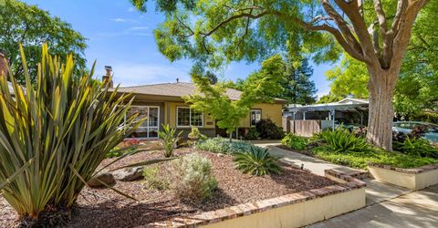524 Sandburg Dr, Sacramento, CA 95819 Photo