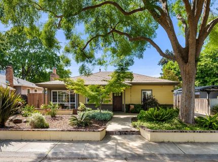 524 Sandburg Dr, Sacramento, CA 95819 Photo