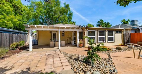 524 Sandburg Dr, Sacramento, CA 95819 Photo