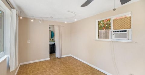 524 Sandburg Dr, Sacramento, CA 95819 Photo