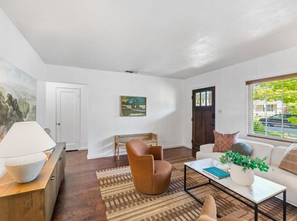 524 Sandburg Dr, Sacramento, CA 95819 Photo
