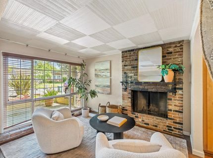 524 Sandburg Dr, Sacramento, CA 95819 Photo