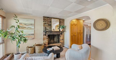 524 Sandburg Dr, Sacramento, CA 95819 Photo