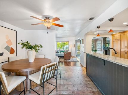 524 Sandburg Dr, Sacramento, CA 95819 Photo