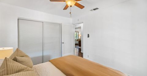 524 Sandburg Dr, Sacramento, CA 95819 Photo