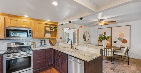 524 Sandburg Dr, Sacramento, CA 95819 Photo