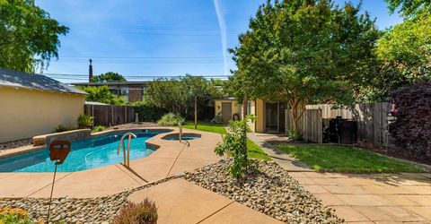 524 Sandburg Dr, Sacramento, CA 95819 Photo