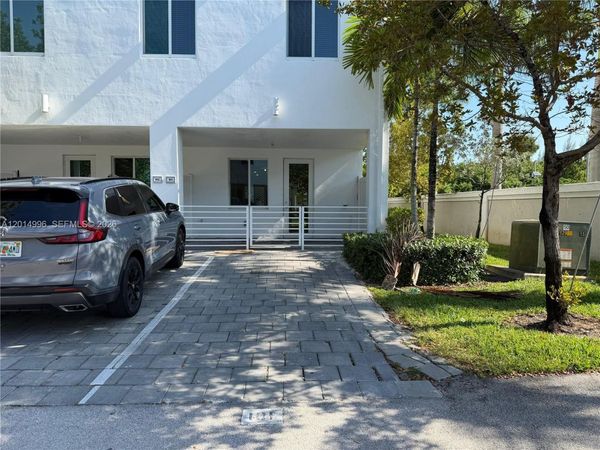 10222 NW 64th Way , Unit 101, Doral, FL 33178