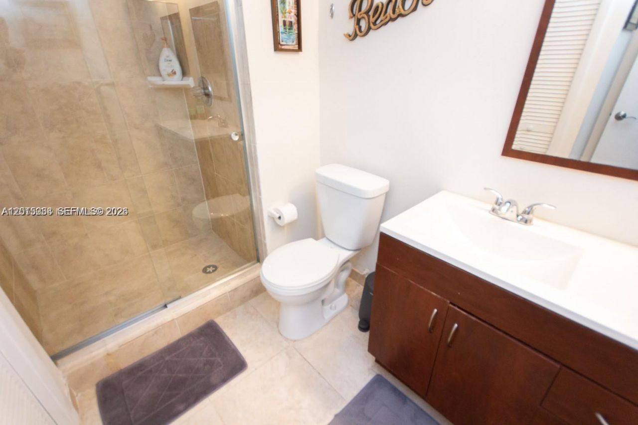 16561 Blatt Blvd , Unit 201, Weston, FL 33326 Photo