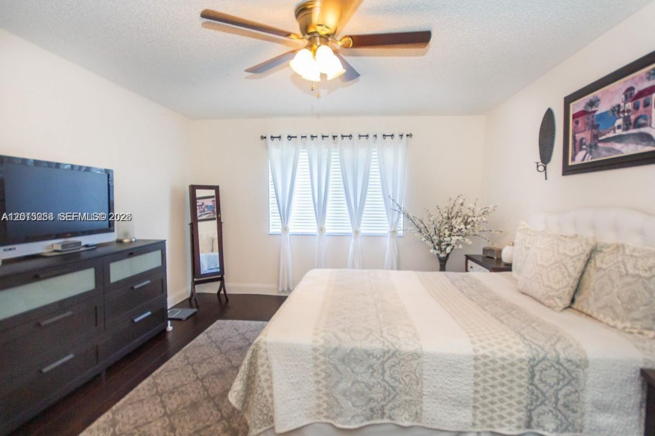 16561 Blatt Blvd , Unit 201, Weston, FL 33326 Photo