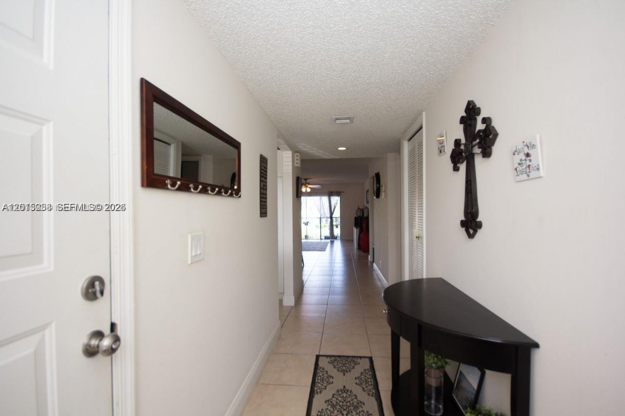16561 Blatt Blvd , Unit 201, Weston, FL 33326 Photo