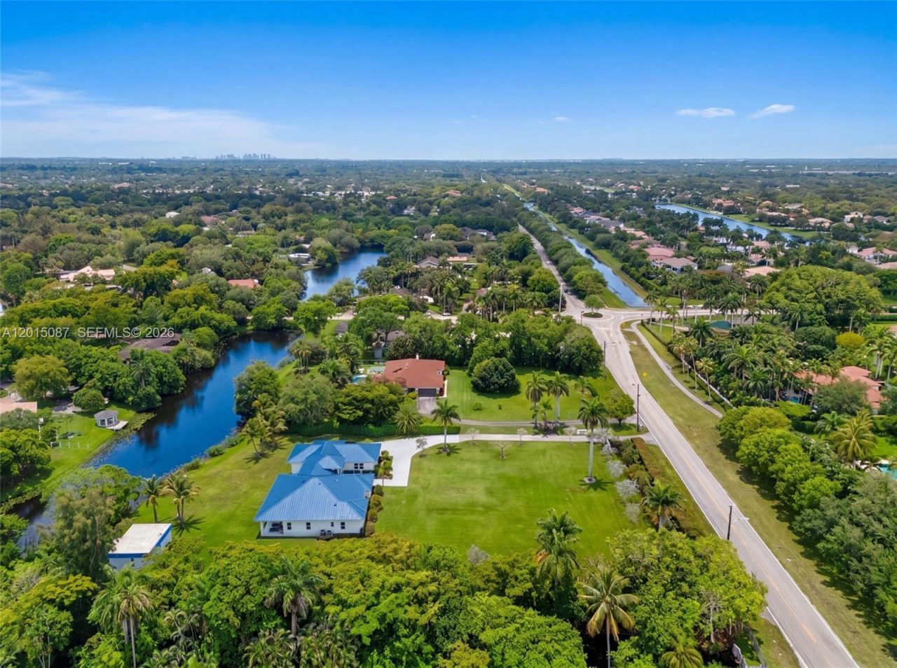 2400 SW 112th Ave, Davie, FL 33325 Photo