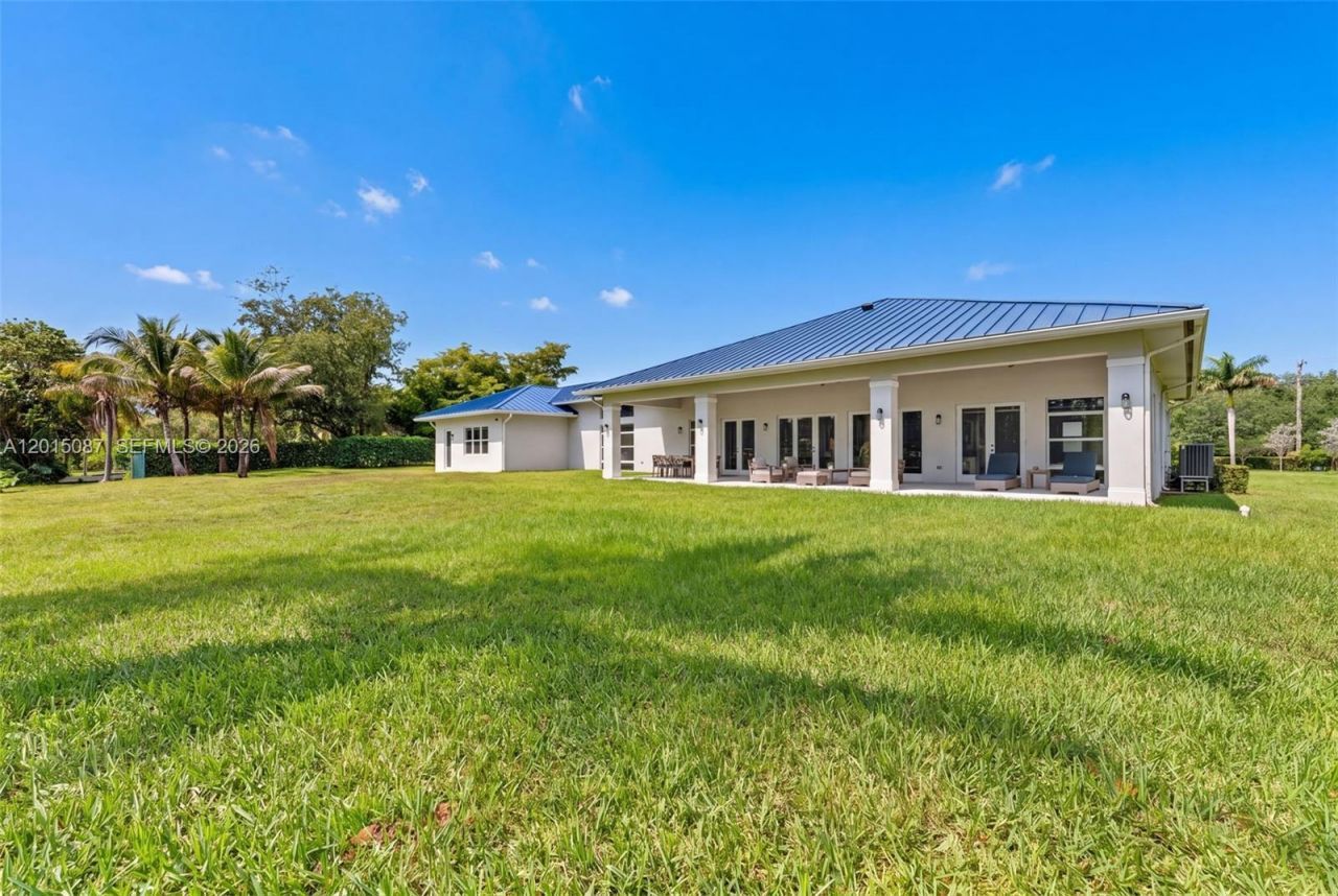 2400 SW 112th Ave, Davie, FL 33325 Photo