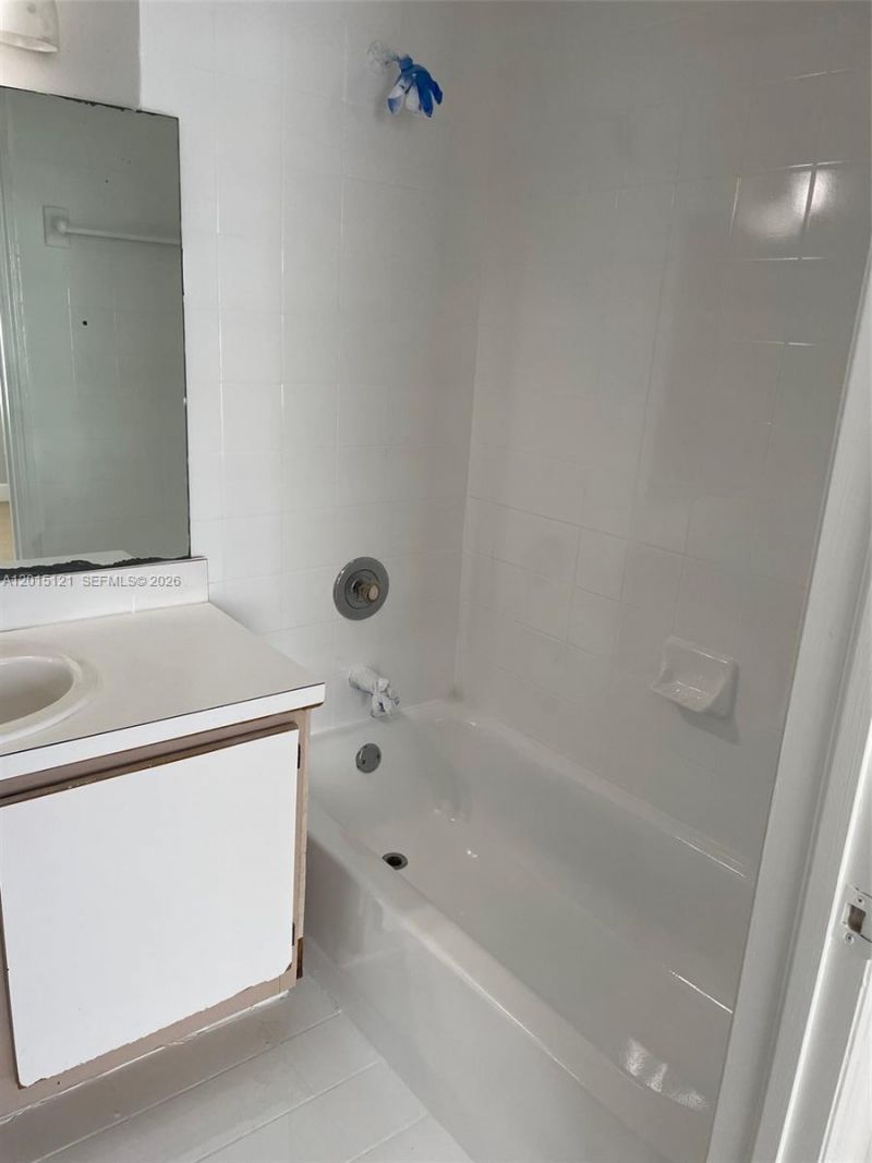 711 SW 148th Ave, Unit 414, Sunrise, FL 33325 Photo