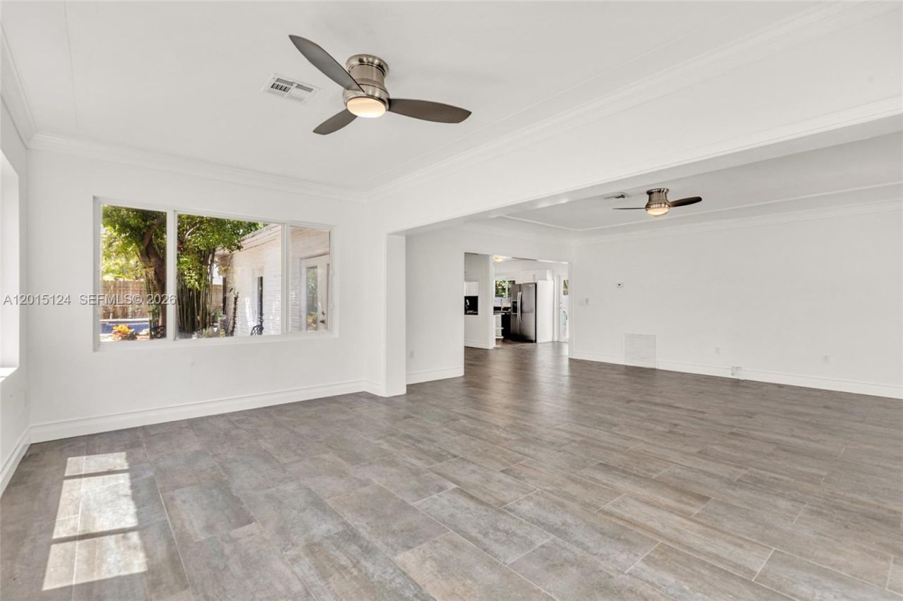 634 NE 72nd Ter, Miami, FL 33138 Photo