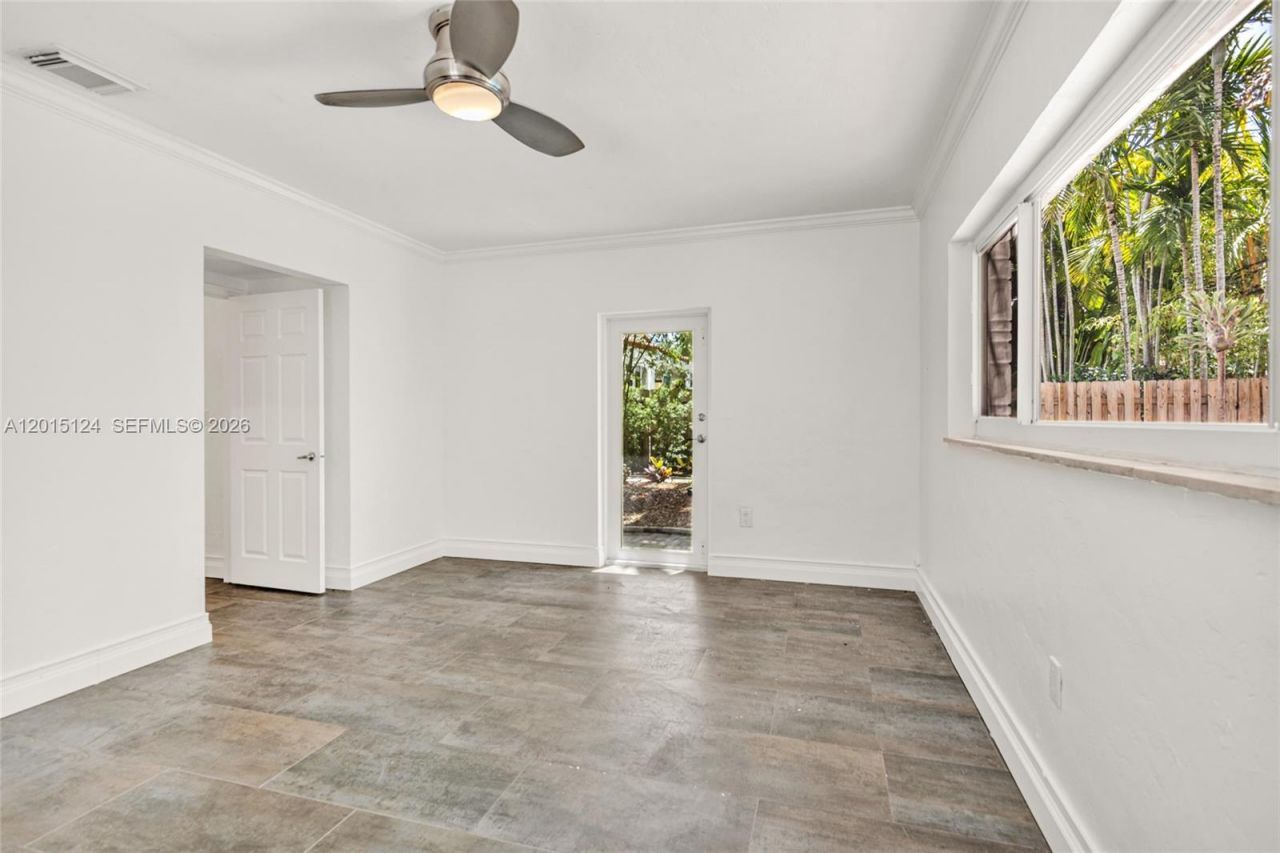 634 NE 72nd Ter, Miami, FL 33138 Photo