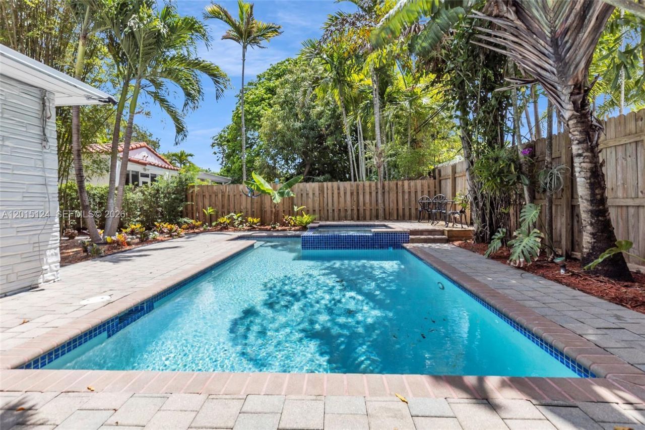 634 NE 72nd Ter, Miami, FL 33138 Photo