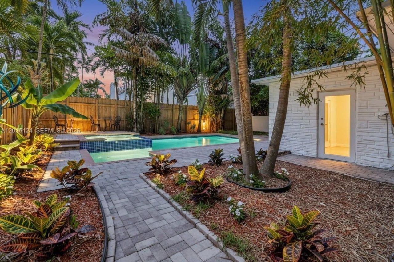 634 NE 72nd Ter, Miami, FL 33138 Photo