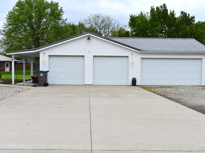 3495 Tipp Cowlesville Road, Tipp City, OH 45371 Photo 6