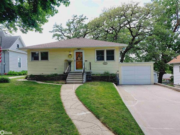 407 S 6th Street, Red Oak, IA 51566