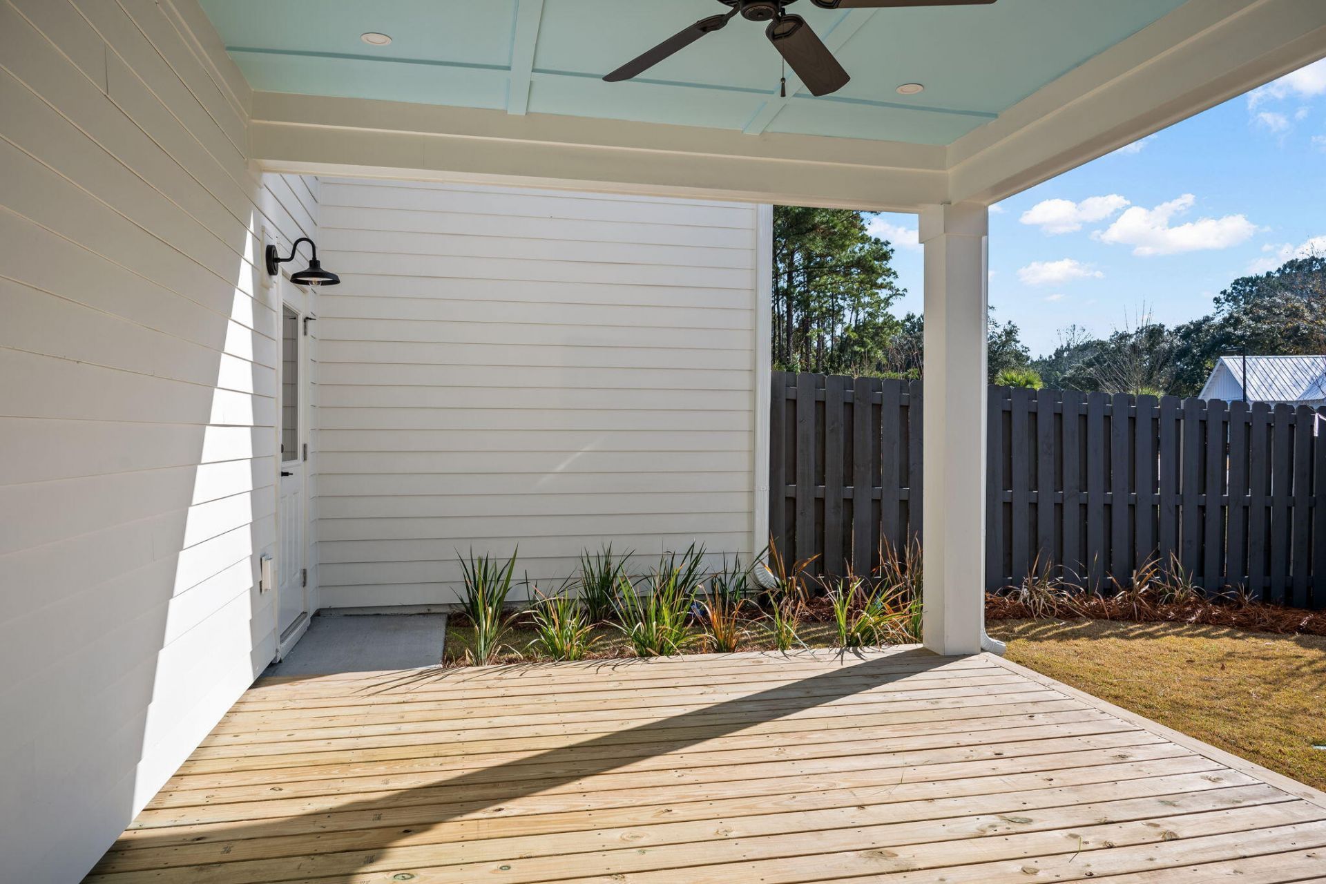 309 Livewell Court Photo 28