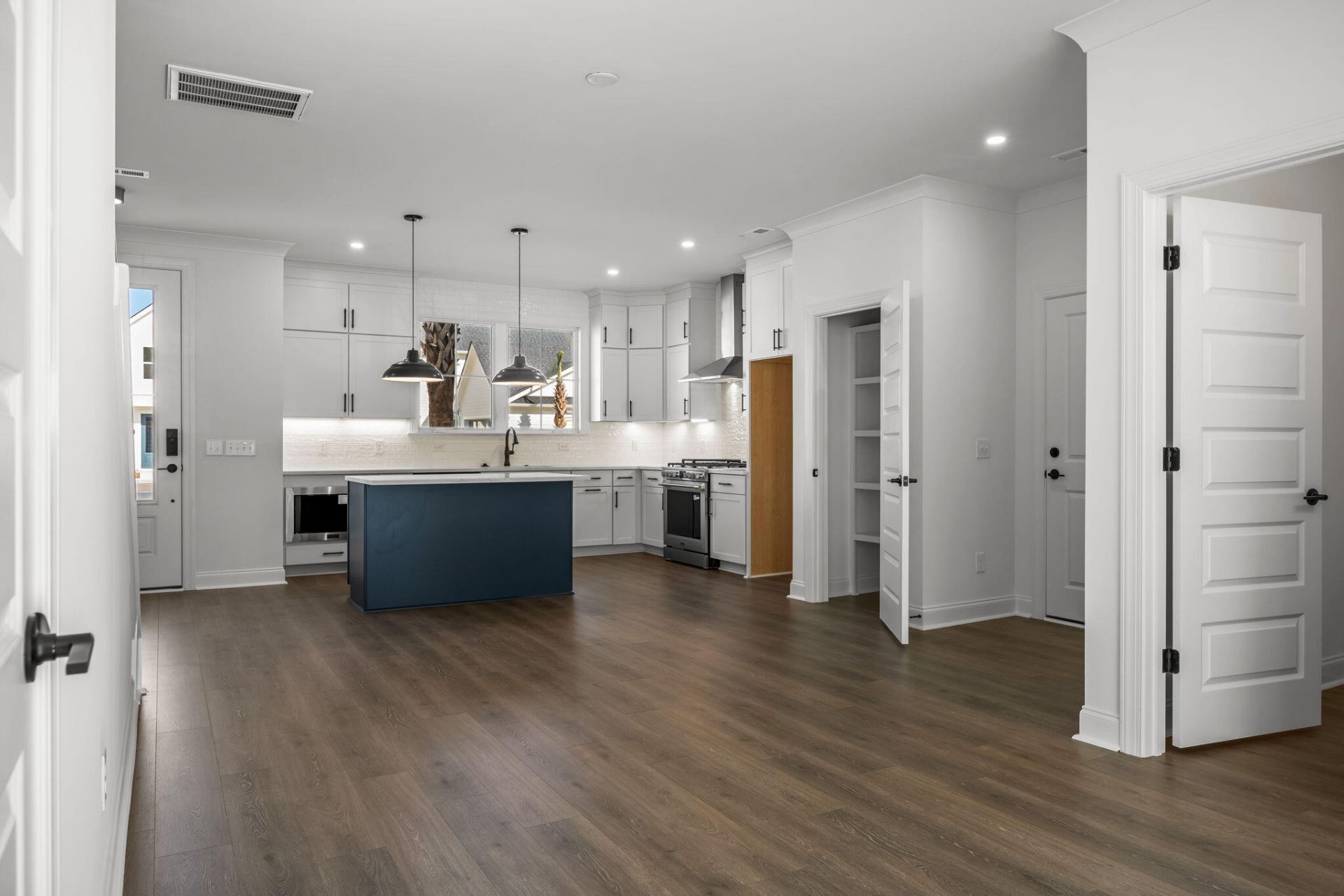 309 Livewell Court Photo 29