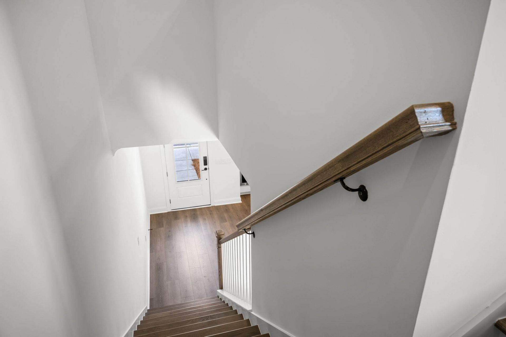 309 Livewell Court Photo 31