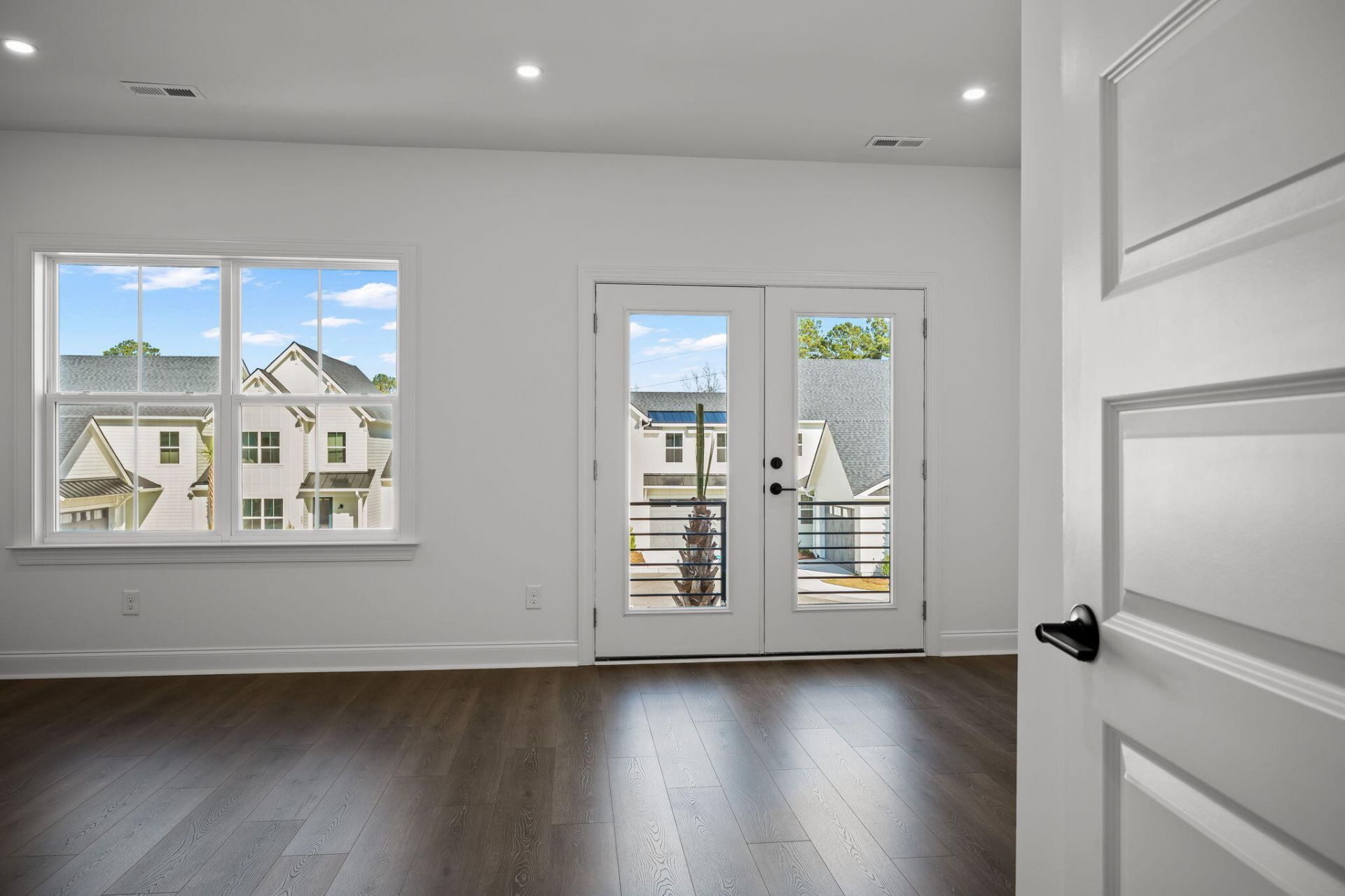309 Livewell Court Photo 47