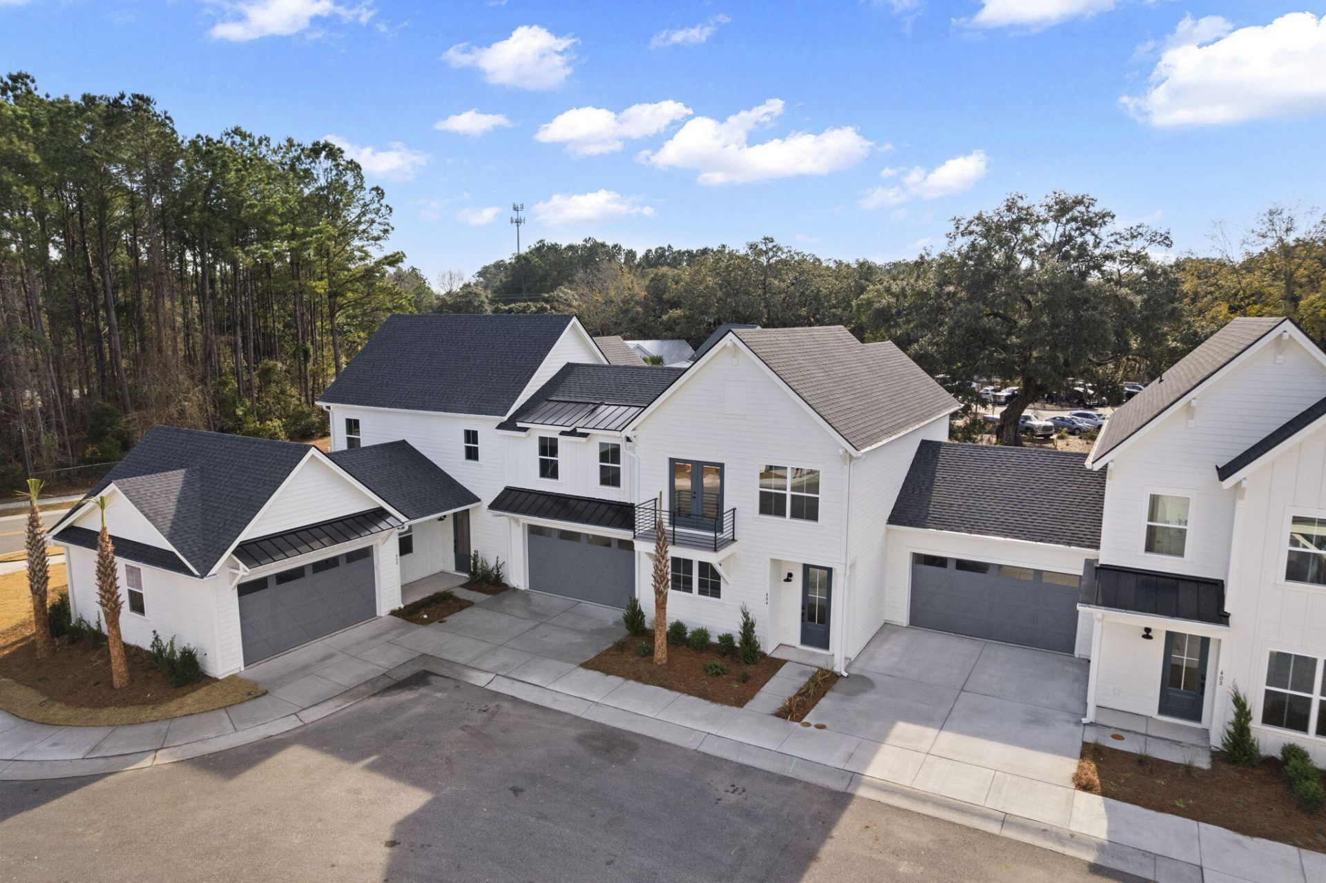 309 Livewell Court Photo 8