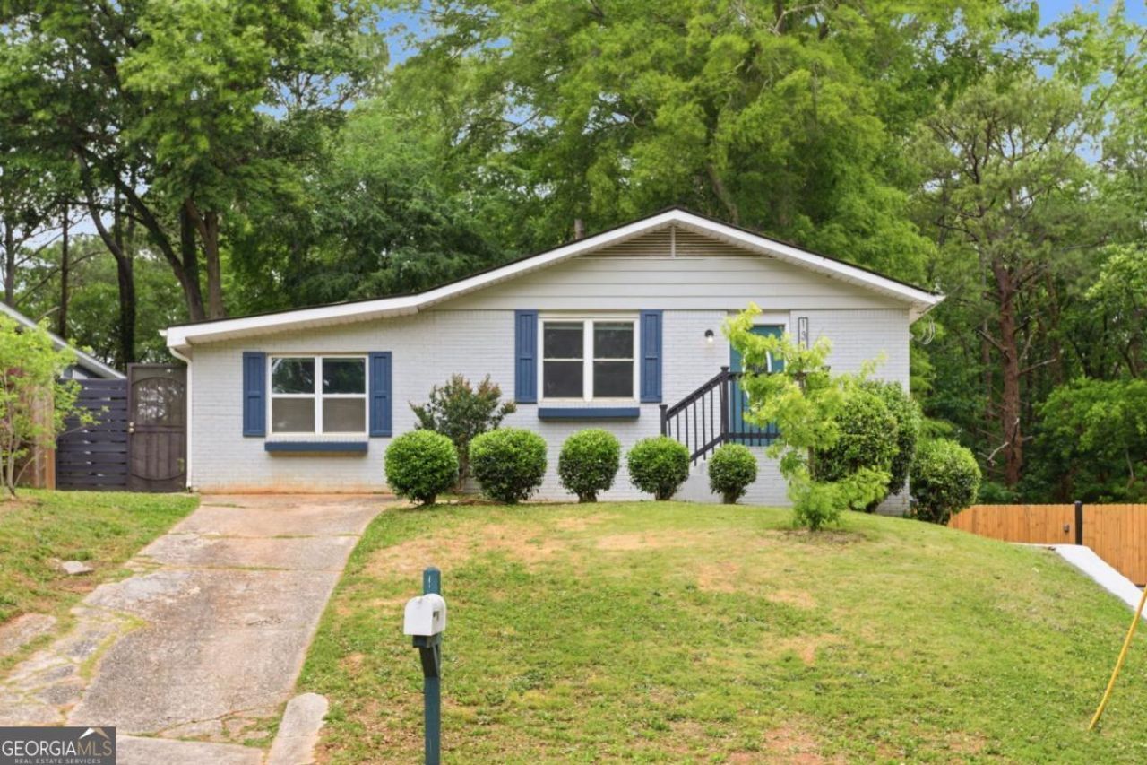 1311 Plaza Avenue Sw, Atlanta, GA 30310 Main Photo