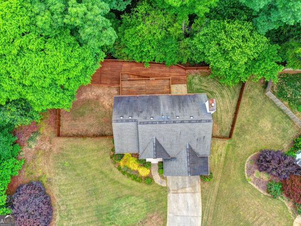 2172 Woodbriar Drive, Buford, GA 30518