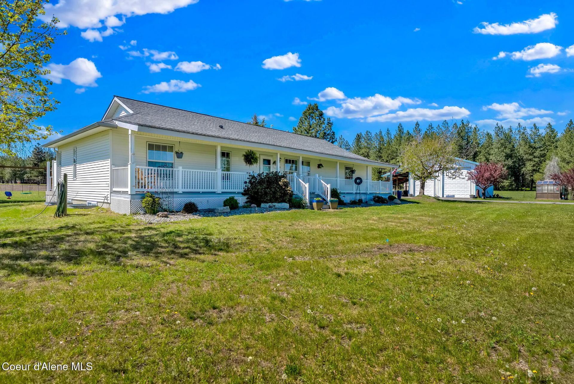 26731 N Bitterroot Ct, Athol, ID 83801 Main Photo