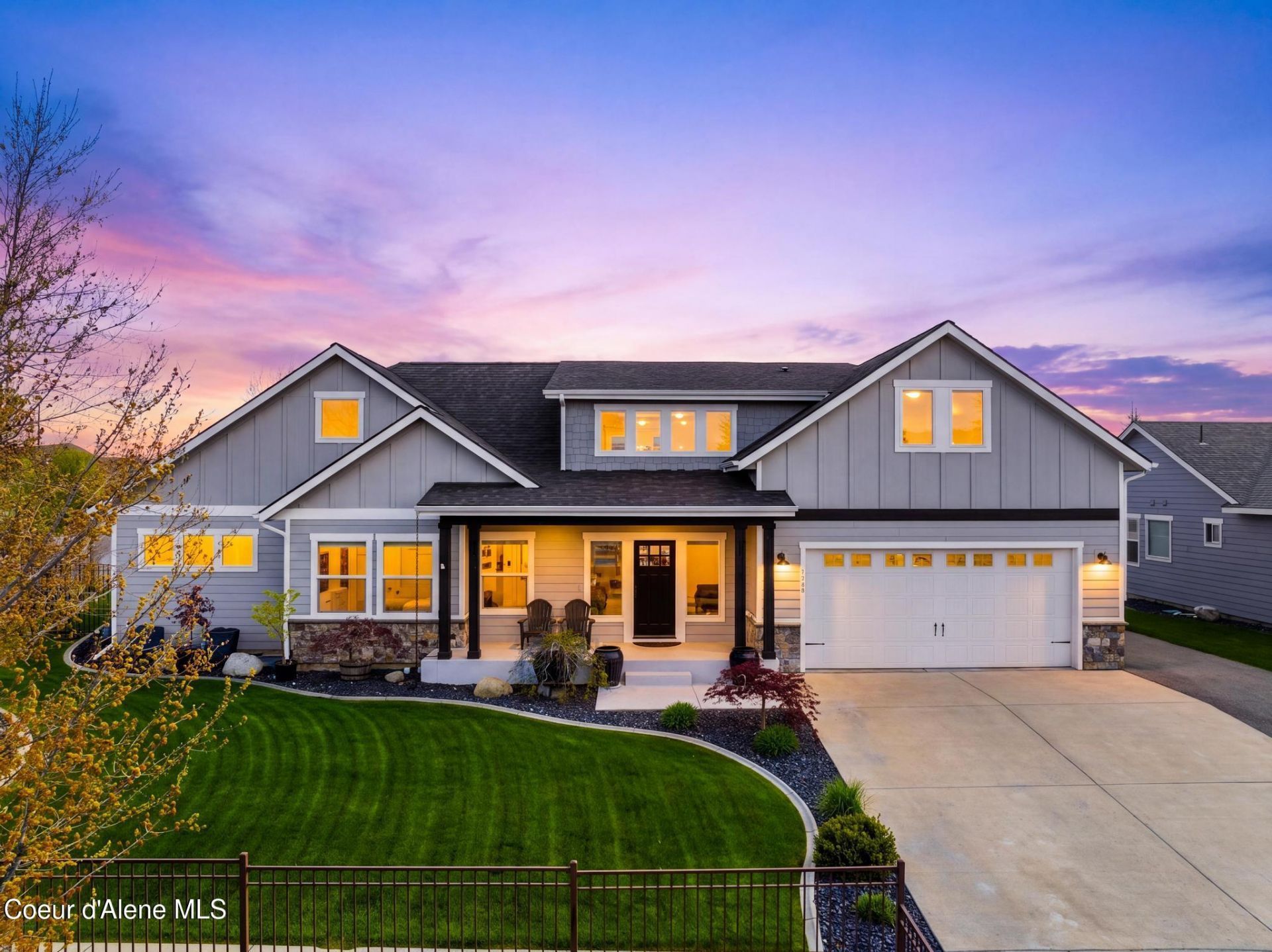 7348 W Majestic Ave, Rathdrum, ID 83858 Main Photo