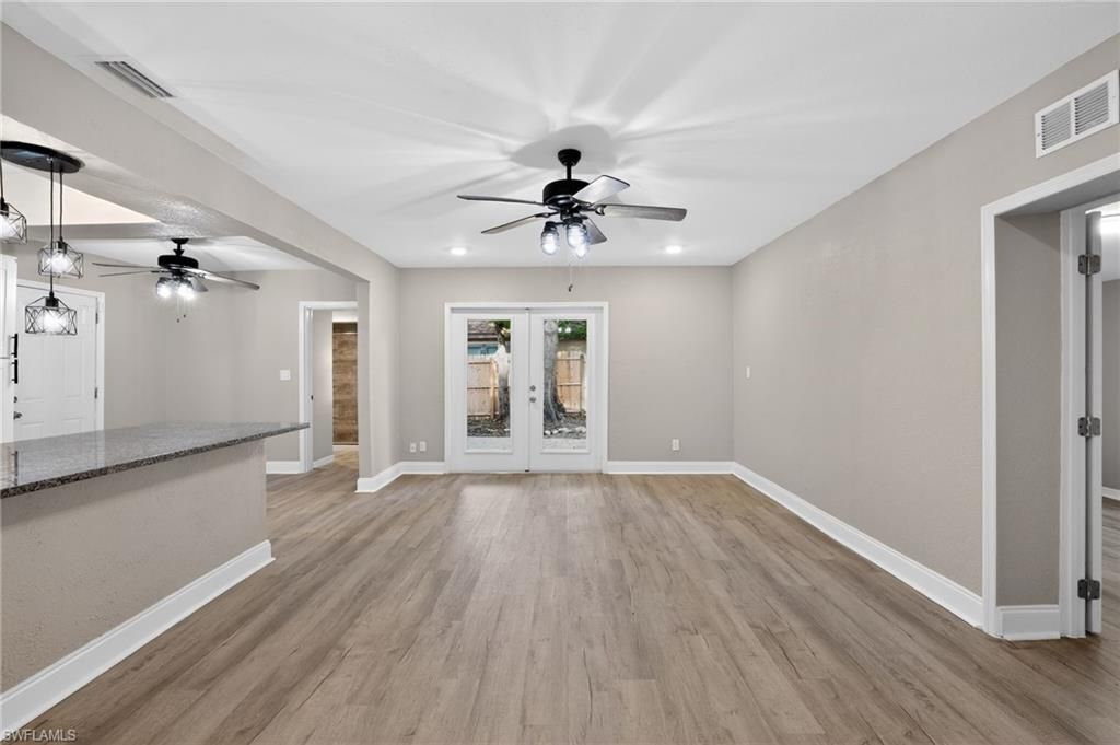 1081 55th Ter S, Saint Petersburg, FL 33705 Photo