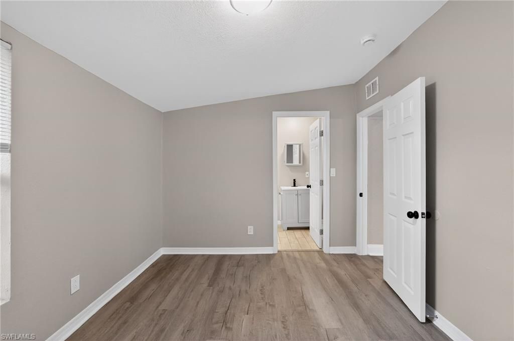 1081 55th Ter S, Saint Petersburg, FL 33705 Photo