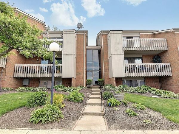 1122 Eagle Feather Circle, Unit D, West Carrollton, OH 45449