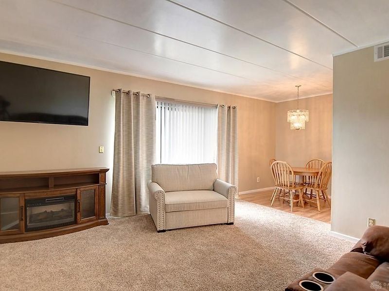 1122 Eagle Feather Circle, Unit D, West Carrollton, OH 45449 Photo 6