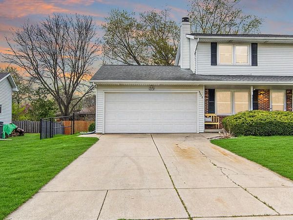 3638 GLENHAVEN LANE, Green Bay, WI 54301