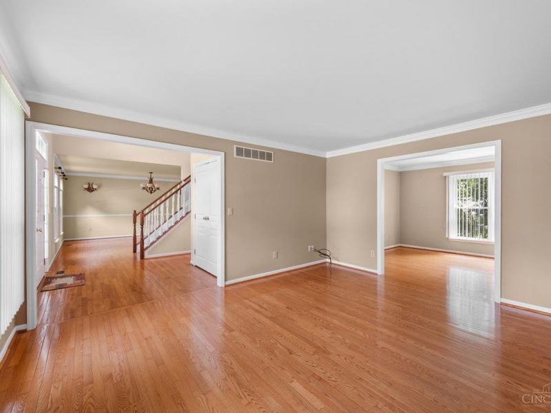 9829 Orchard Club Drive, Montgomery, OH 45242 Photo 13