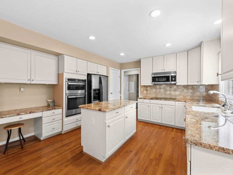 9829 Orchard Club Drive, Montgomery, OH 45242 Photo 21