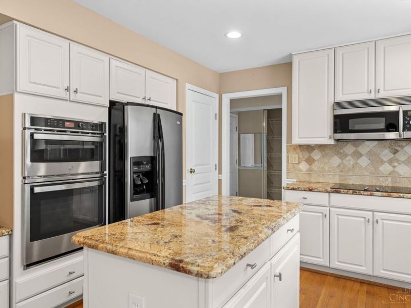 9829 Orchard Club Drive, Montgomery, OH 45242 Photo 22