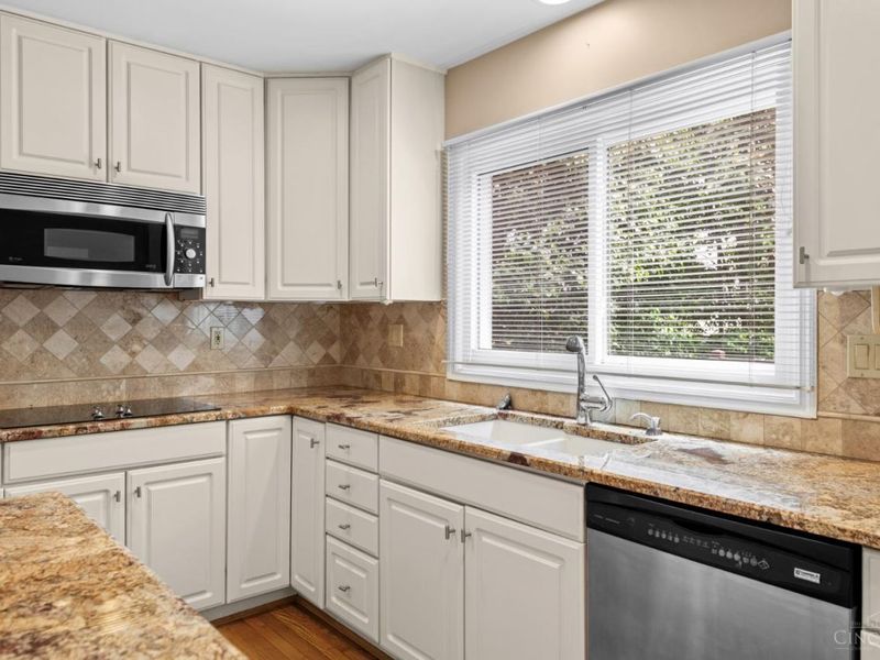 9829 Orchard Club Drive, Montgomery, OH 45242 Photo 23