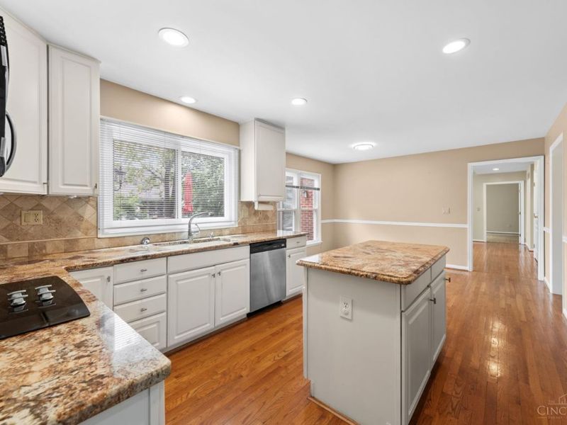 9829 Orchard Club Drive, Montgomery, OH 45242 Photo 27