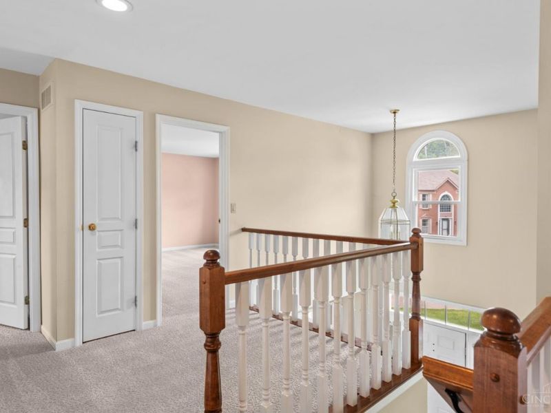 9829 Orchard Club Drive, Montgomery, OH 45242 Photo 31