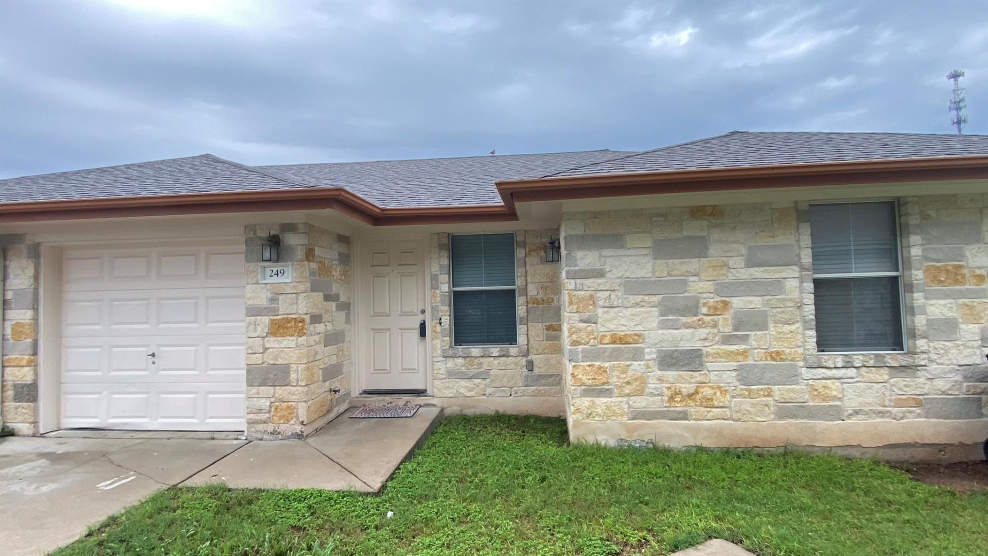 249 Marvin Cv, Hutto, TX 78634 Main Photo
